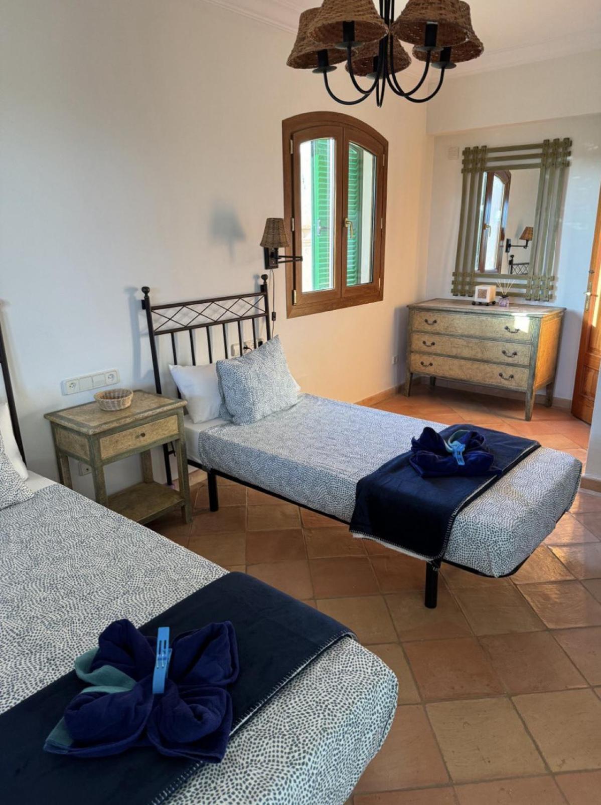 Mallorca Finca Haus Mit Pool Direkt Am Meer Es Trenc, Bootstour Moeglich Sa Ràpita Zewnętrze zdjęcie